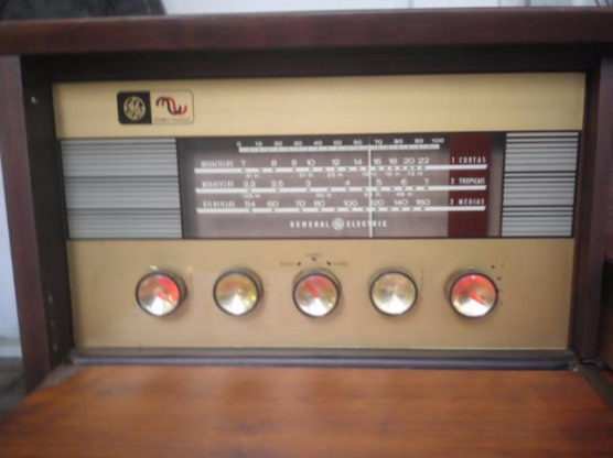 restauração radiola General Eletric